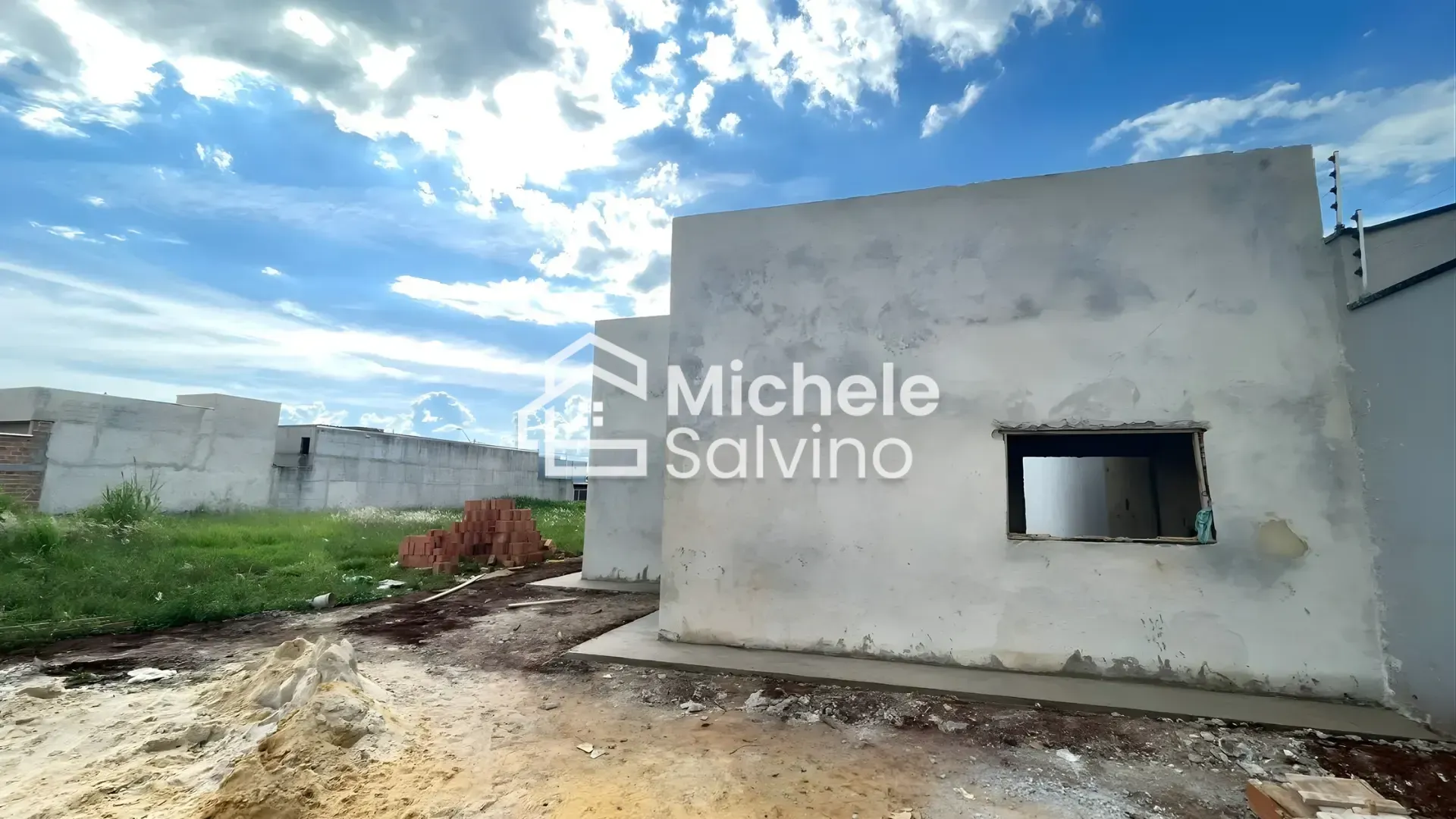 Casa em andamento no Parque dos Pássaros, modelo com 77 m² de área construída — foto 1