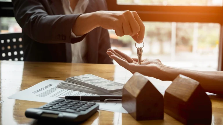 Aluguel sem fiador: como funciona e como alugar com mais facilidade