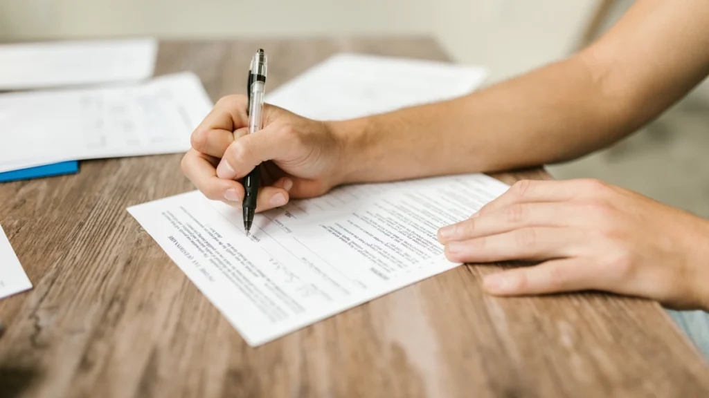 Declaração de Hipossuficiência Pobreza o que é e modelo pronto