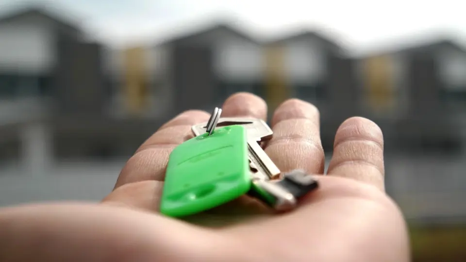 Estratégias para comprar imóveis na planta com segurança e economia