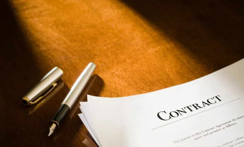 Modelo simples para contrato de compra e venda de imóvel residencial